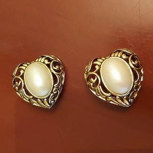 Richeliu vintage clip on earrings